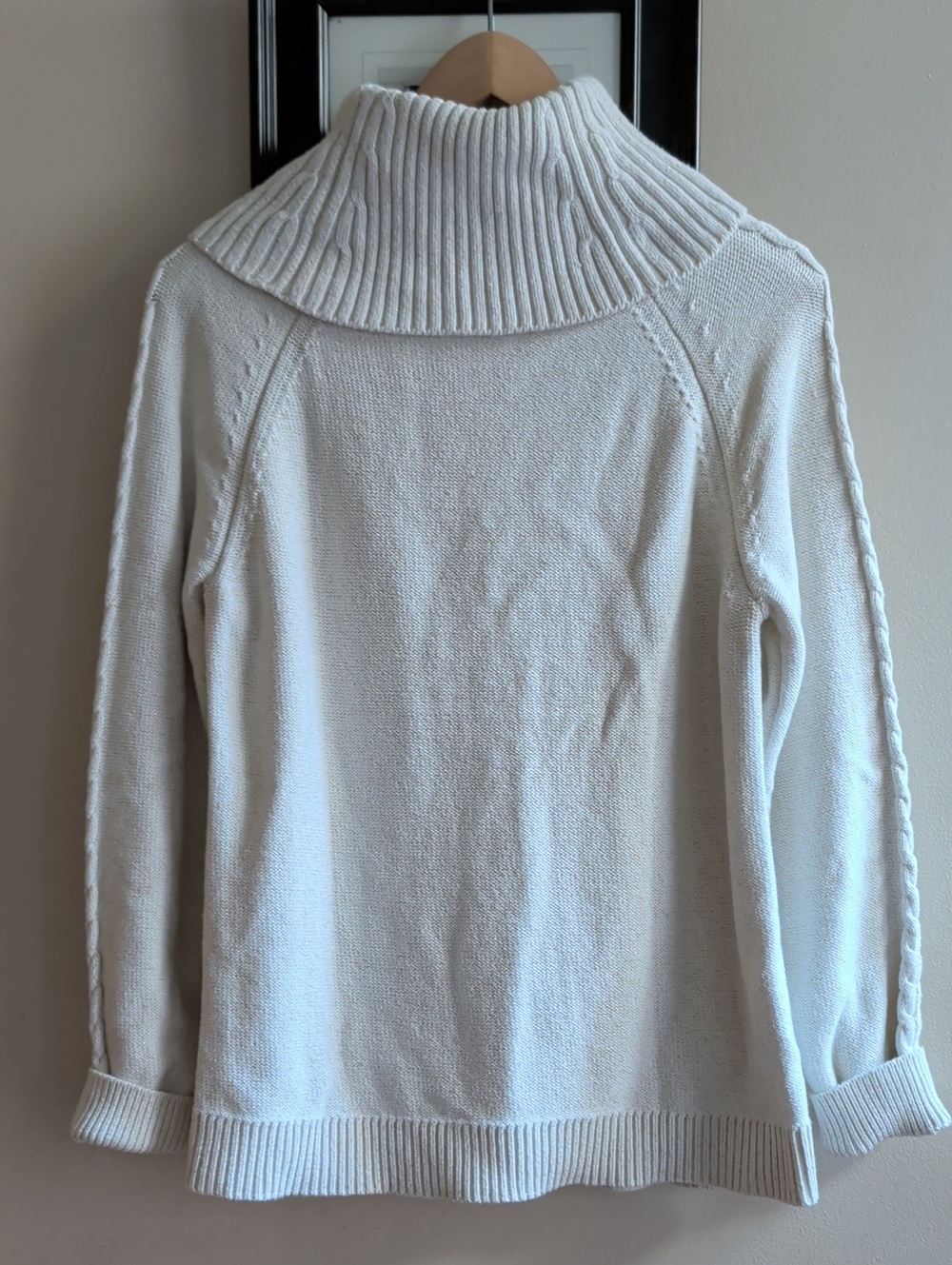 Tommy Bahama Cream Cable-Knit Turtleneck Sweater - Picture 7 of 12